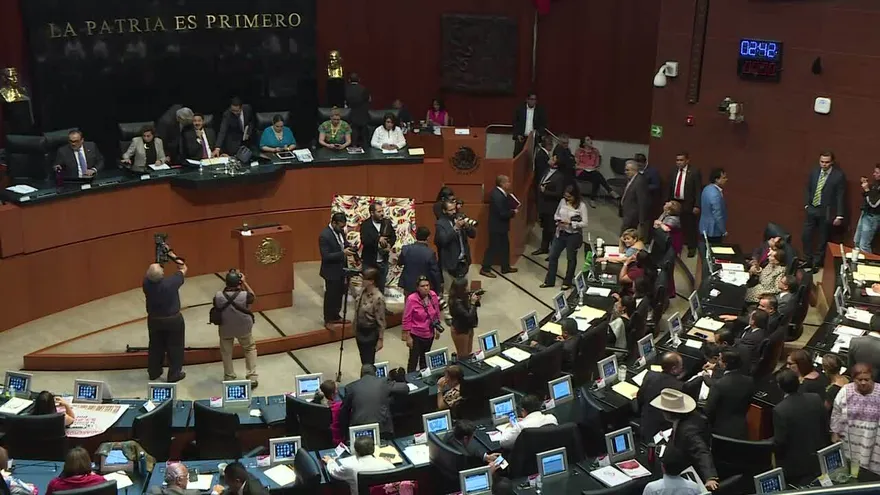 México ratifica tratado de libre comercio con EEUU y Canadá