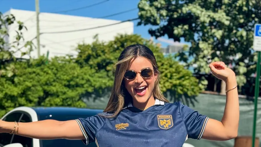 Clarissa Molina