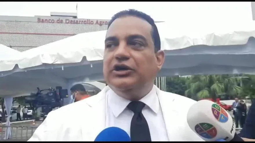 Luis Ernesto Carles pide que se explique cómo se gasta el presupuesto del Estado