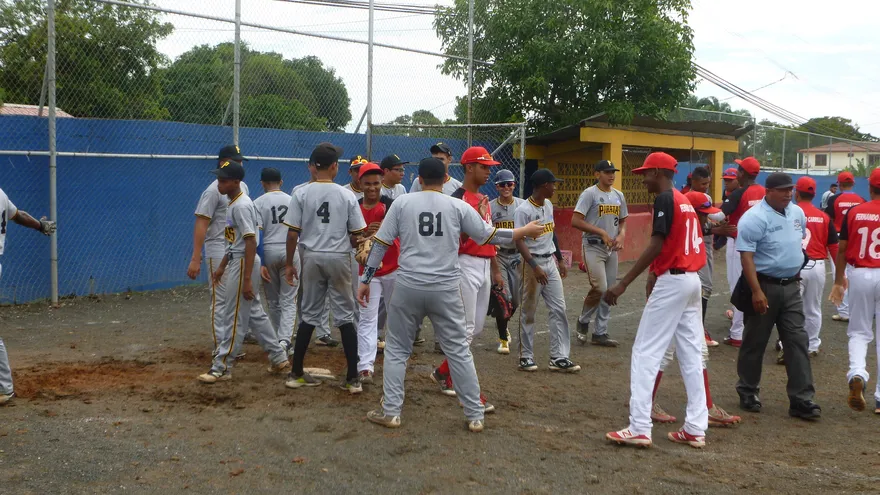 Los equipos de Juan Díaz y Parque Lefevre son dos de los conjuntos a competir en las semifinales