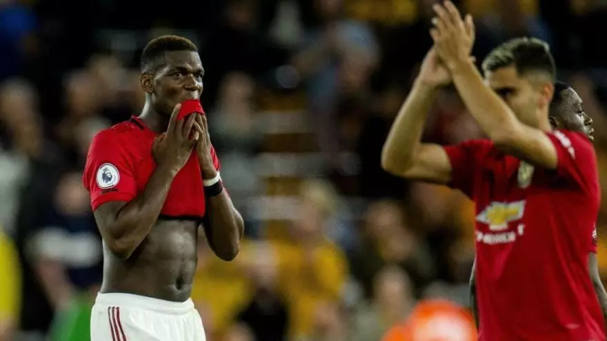 El Manchester United condena los insultos racistas contra Paul Pogba