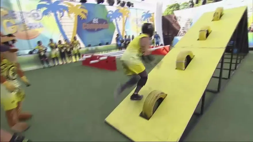 ¡Pirámide de llantas vuelve a causar estragos en la estrategia de los equipos!