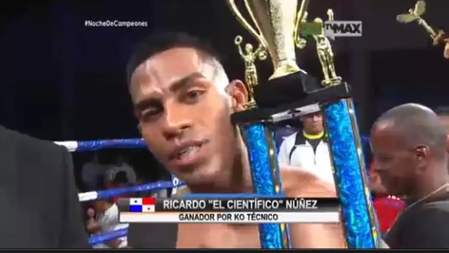 Ricardo "El Científico" Núñez ganó el título nacional ligero