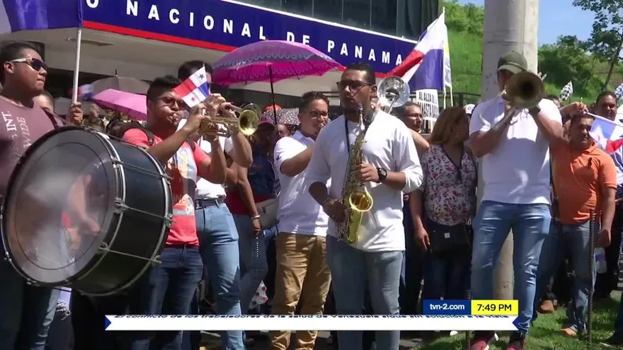 Porcinocultores presentan frente a Etesa
