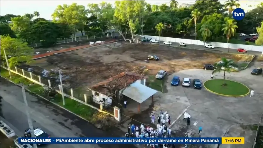 Personal del hospital Santo Tomás piden recuperar sus jardines