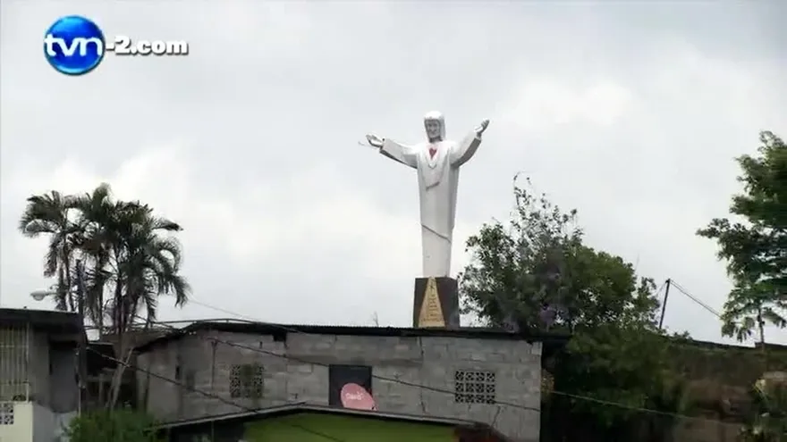 DONDE JUEGAN LOS NIÑOS SM