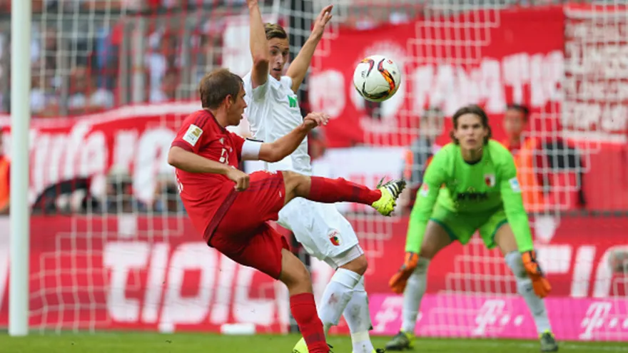 Bayern Munich 2-1 Augsburg