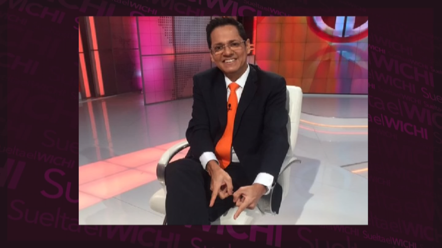 ¿Alvaro Alvarado vende gallinas?