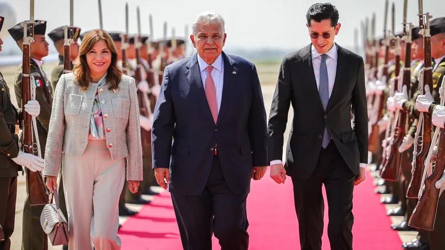 Panama's President Mulino begins official visit to Mexico for bilateral talks