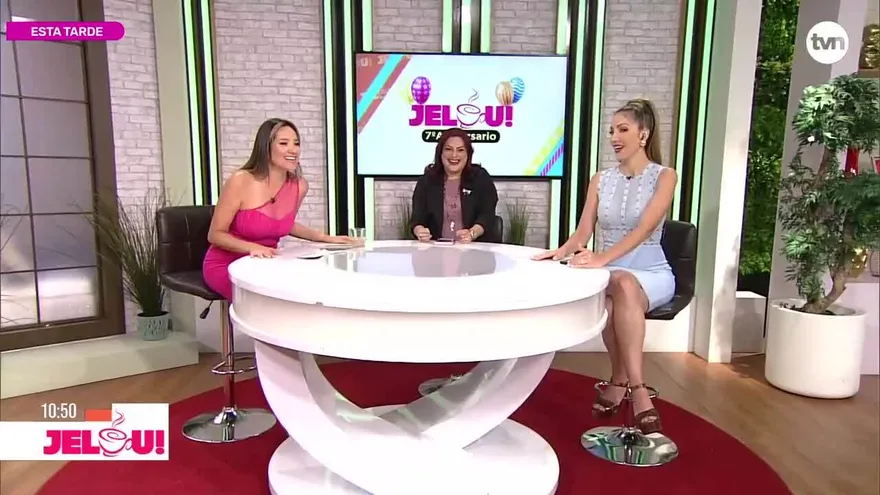 Farándula: la coronación de Carlos III