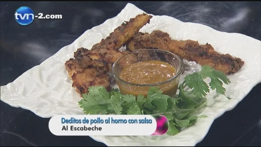 Deditos de pollo al horno con salsa  de escabeche