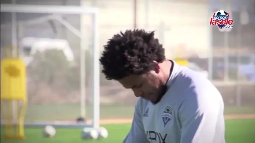 Román Torres, a pasos de estar listo para jugar fútbol