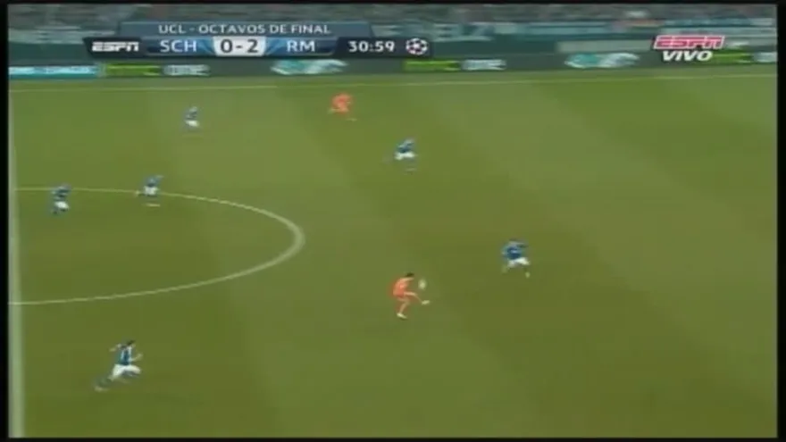 CR7 la estrella en el poste