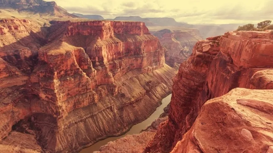 More than 20 people feared missing after flash flood in the Grand Canyon