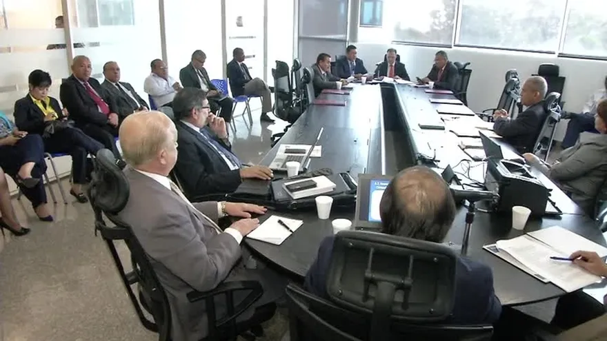 Asamblea pendiente con las reformas electorales