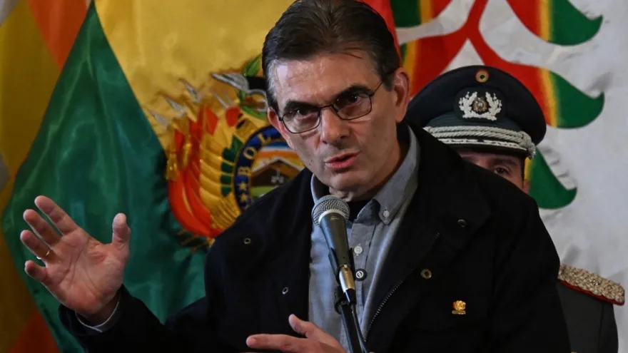 President of Bolivia seeks to enable military to lift road blockades