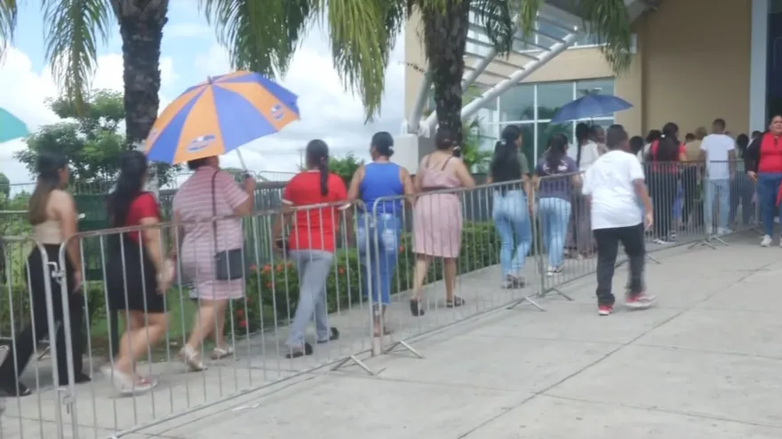 Continúa entrega de la tarjeta del PASE-U en Panamá Este
