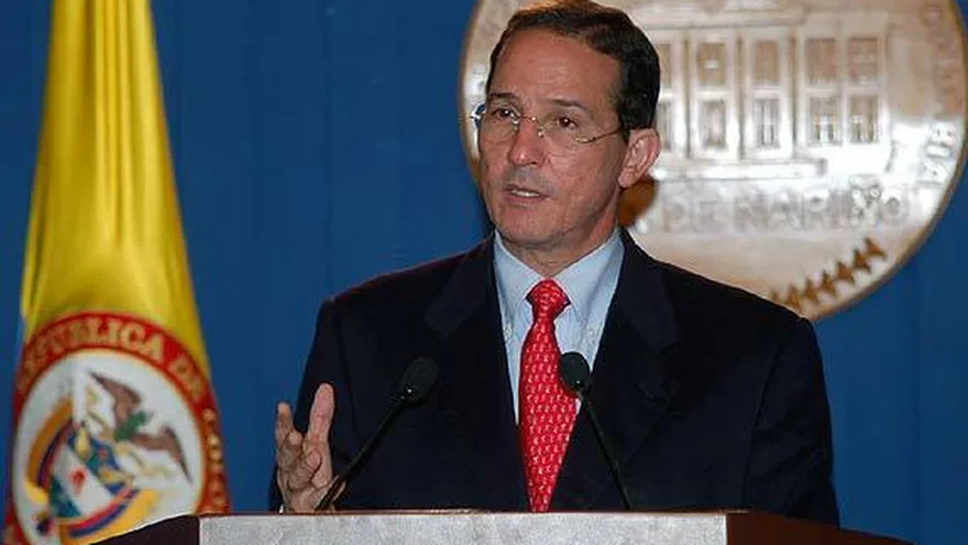 Fernando Araújo, cuando era canciller de Colombia.