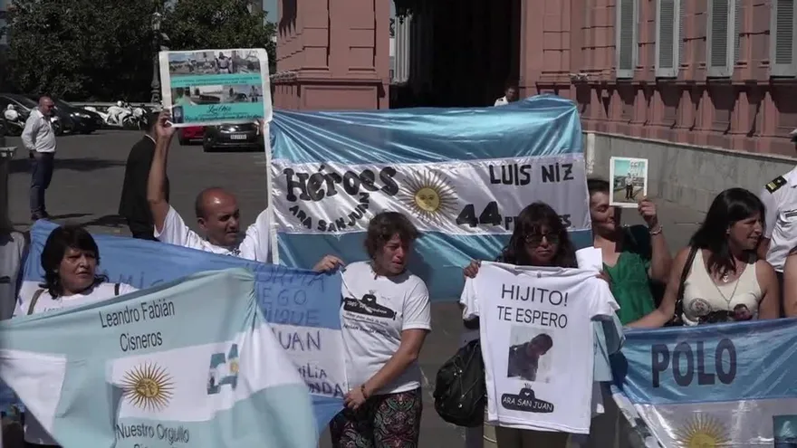 Argentina dará recompensa millonaria a quien halle submarino