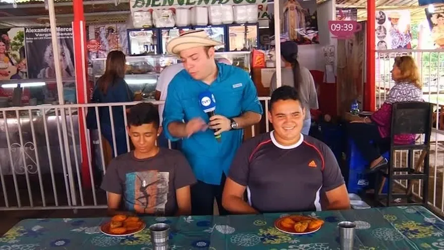 "Cuatro torrejas y un chicharrón" a ver quién se lo come primero en "La Comelona!