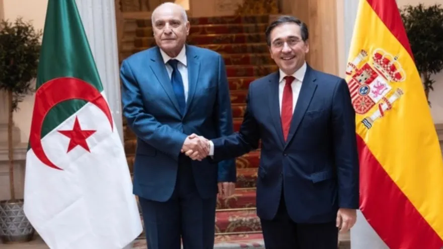 España y Argelia acuerdan reforzar su asociación energética