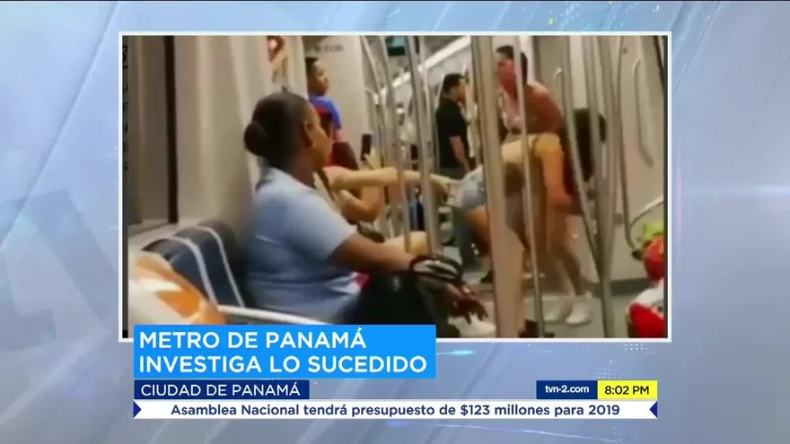 Piden sancionar show de bailarinas en trenes del metro