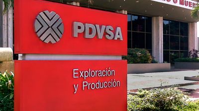 Venezuela extiende por 15 años operaciones de petroleras rusas en su territorio