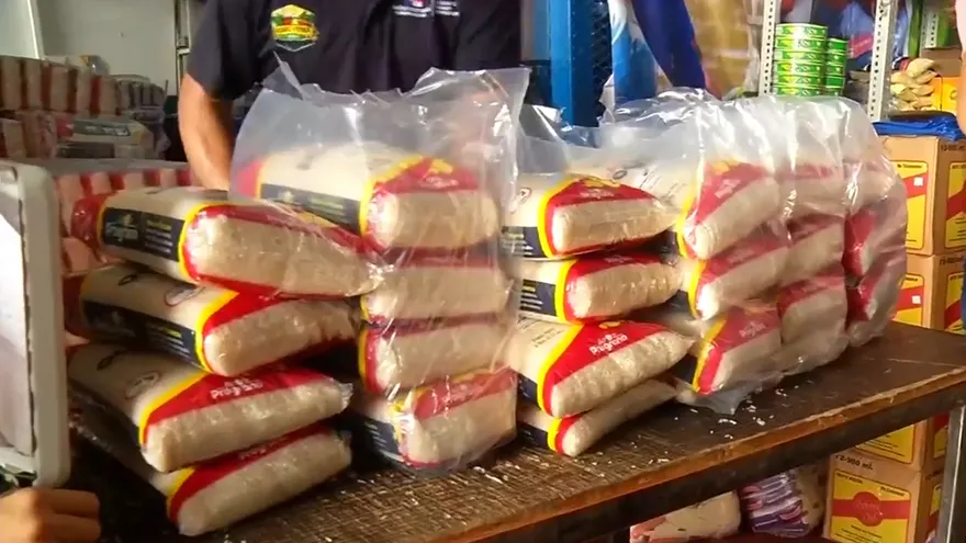 Consumidores dan opinión sobre el control de precios