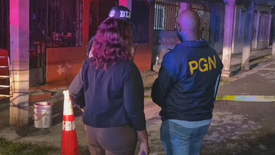 Policía y Ministerio Público investigan homicidio en la comunidad de La Represa.