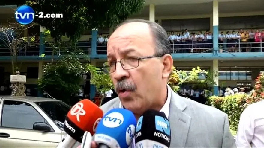 Viceministro Staff pide paciencia a los educadores por aumento