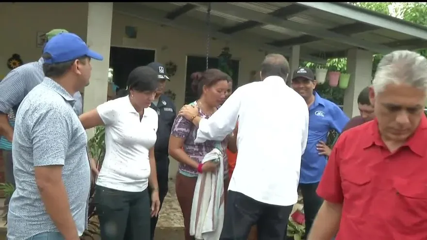 Afectados por inundaciones en reciben apoyo en Azuero