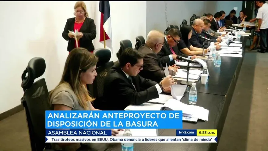 Revisarán contrato con Urbalia S.A.