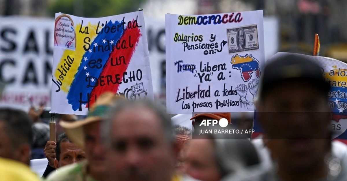 Liberan en Venezuela a los cinco detenidos en marcha por mejoras salariales