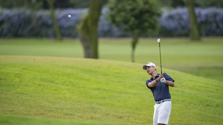 Miguel Ordonez of Panama chips to the green during the first round of The 2026 Latin America Amateur Championship being played at the Lima Golf Club in Lima, Peru on Thursday 15 January 2026. Photograph by LAAC.