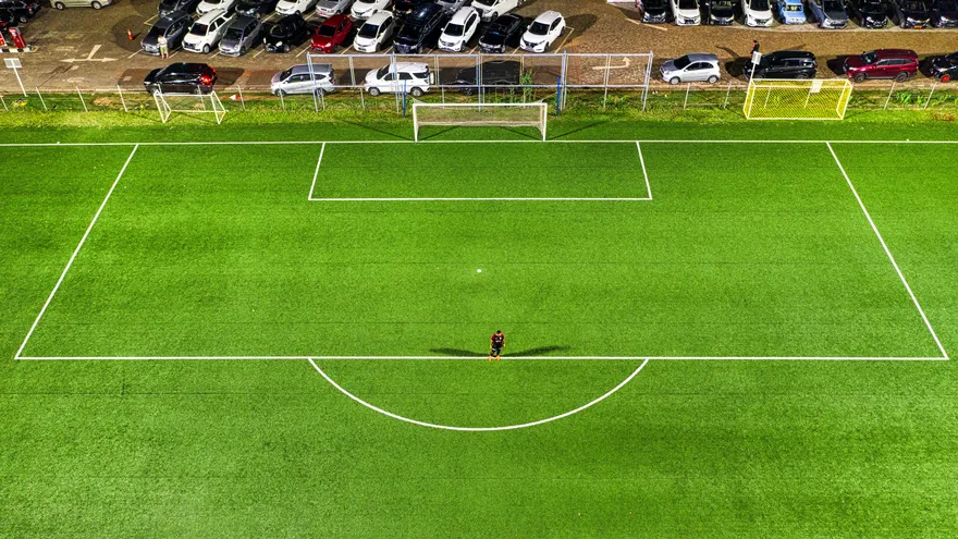 Soccer fever grows in New York, but fields are scarce