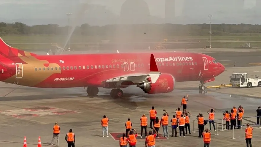 Mundial 2026 | El avión de la Sele recibe la bendición aeroportuaria antes de despegar