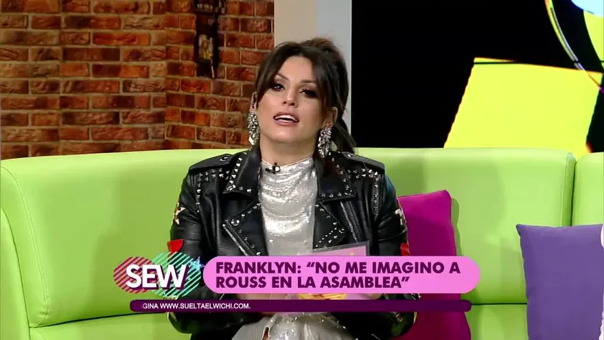 Akim no se ha podido ir de luna de miel