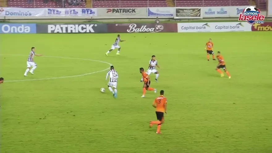 El Tauro ganó 2-0 al Chepo