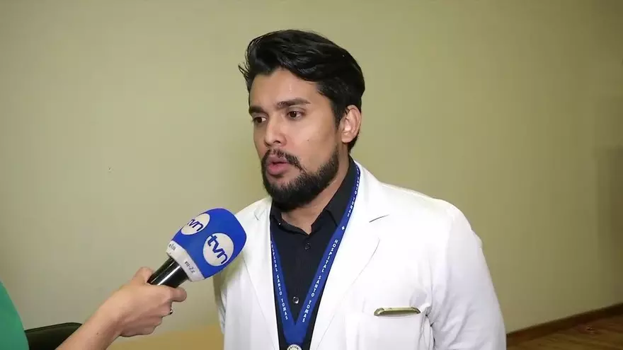 Médicos residentes e internos levantarán el paro