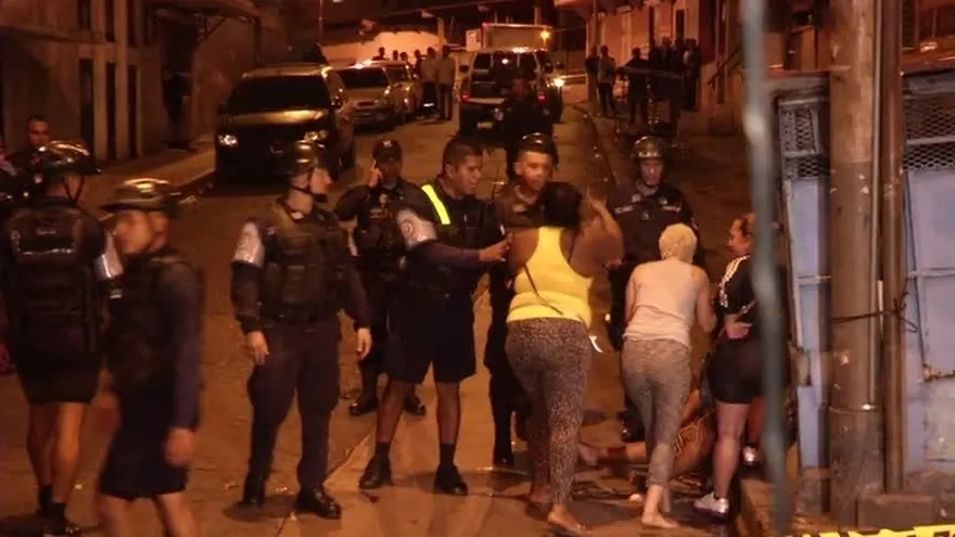 Familiares exigen justicia por muerte de joven en Santa Ana