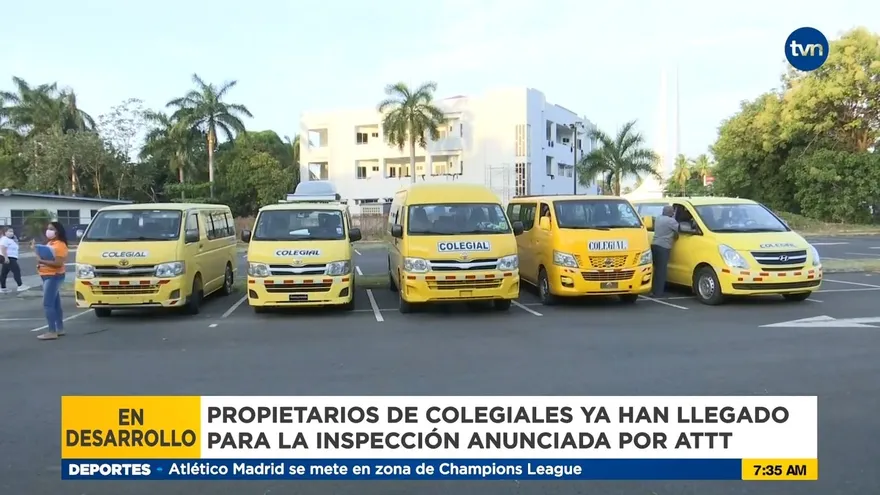 Dueños de colegiales acuden a inspección en la ATTT