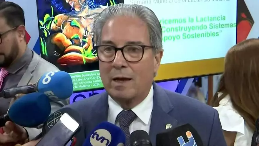 Ministro de Salud, Fernando Boyd.
