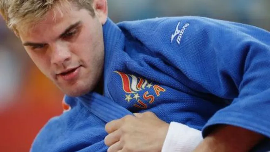 Judoka estadounidense expulsado por marihuana