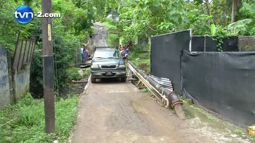 Deterioro de calles, puentes y veredas