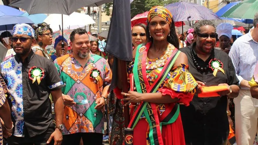 Desfile de la etnia negra fue todo un éxito en Río Abajo