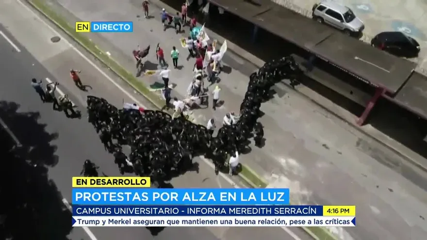 Prosiguen las protestas por aumento de la tarifa eléctrica