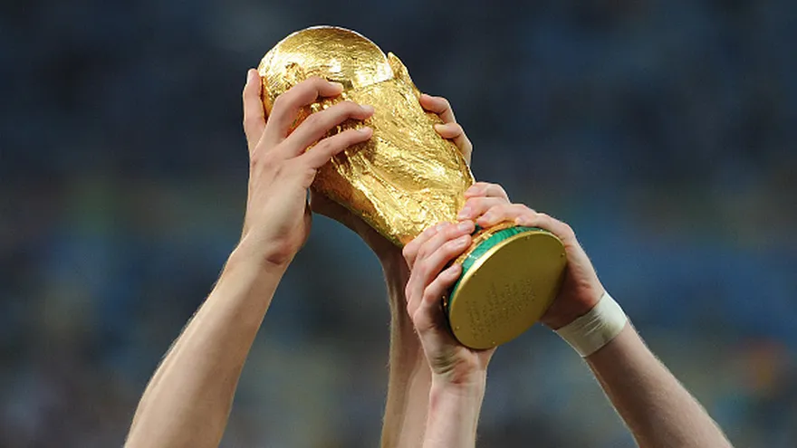 Habrán más selecciones que buscarán levantar el trofeo FIFA de los Mundiales