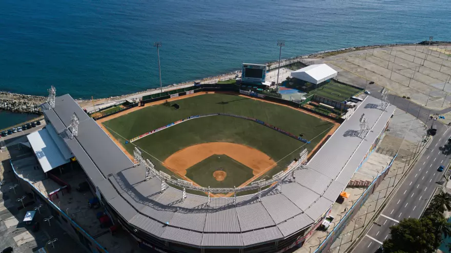 Vista aérea del estadio Forum La Guaira