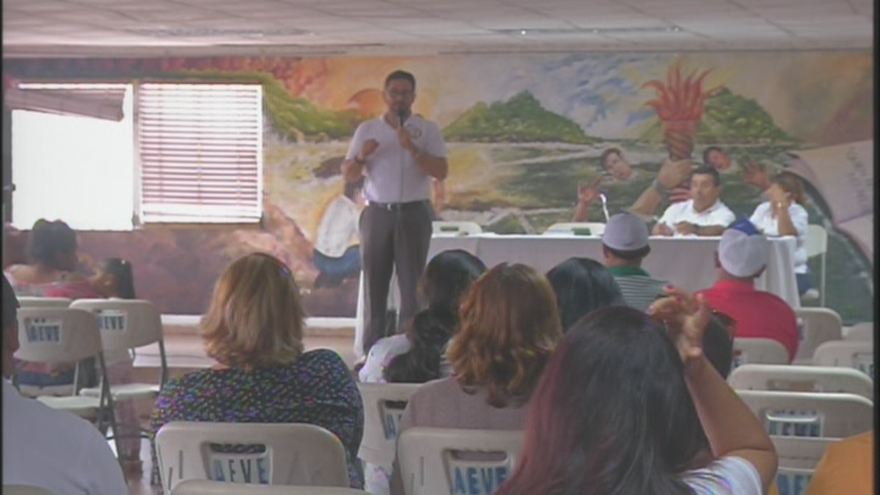 Los docentes de Veraguas reunidos en AEVE