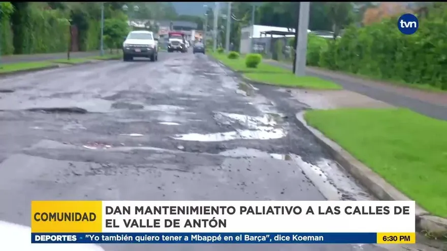 Reparan vías en el Valle de Antón